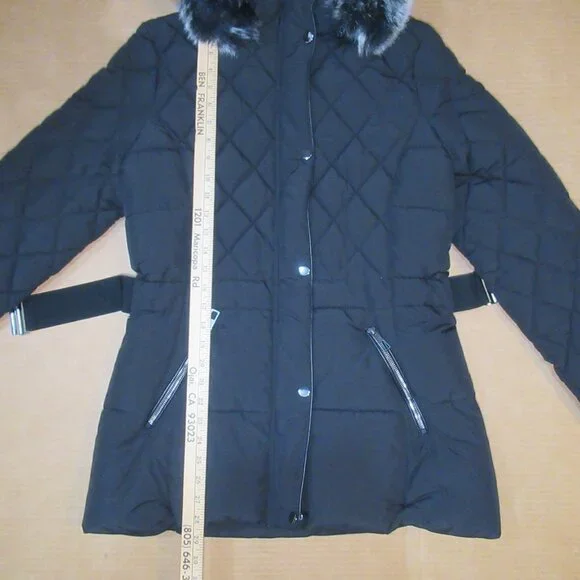 Royalty For Me Quilted Puffer Coat | Size Small - Picture 4 of 11